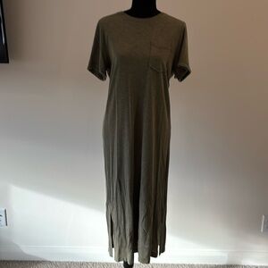 Jessica Simpson Olive Midi Dress